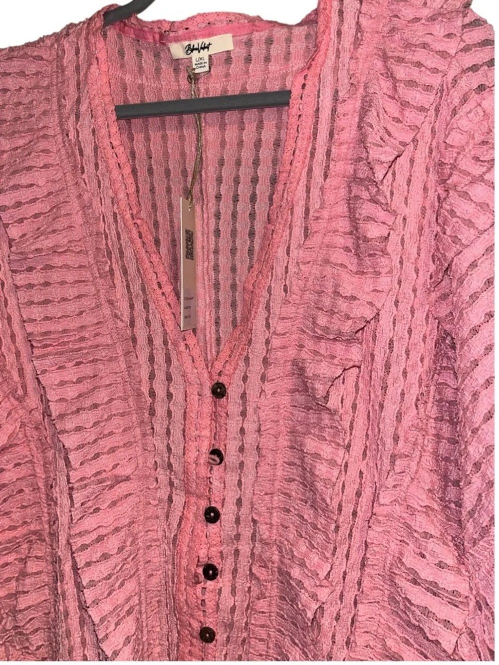 BlueVelvet L/ XL Pink Ruffled Knit Button Front Cardigan